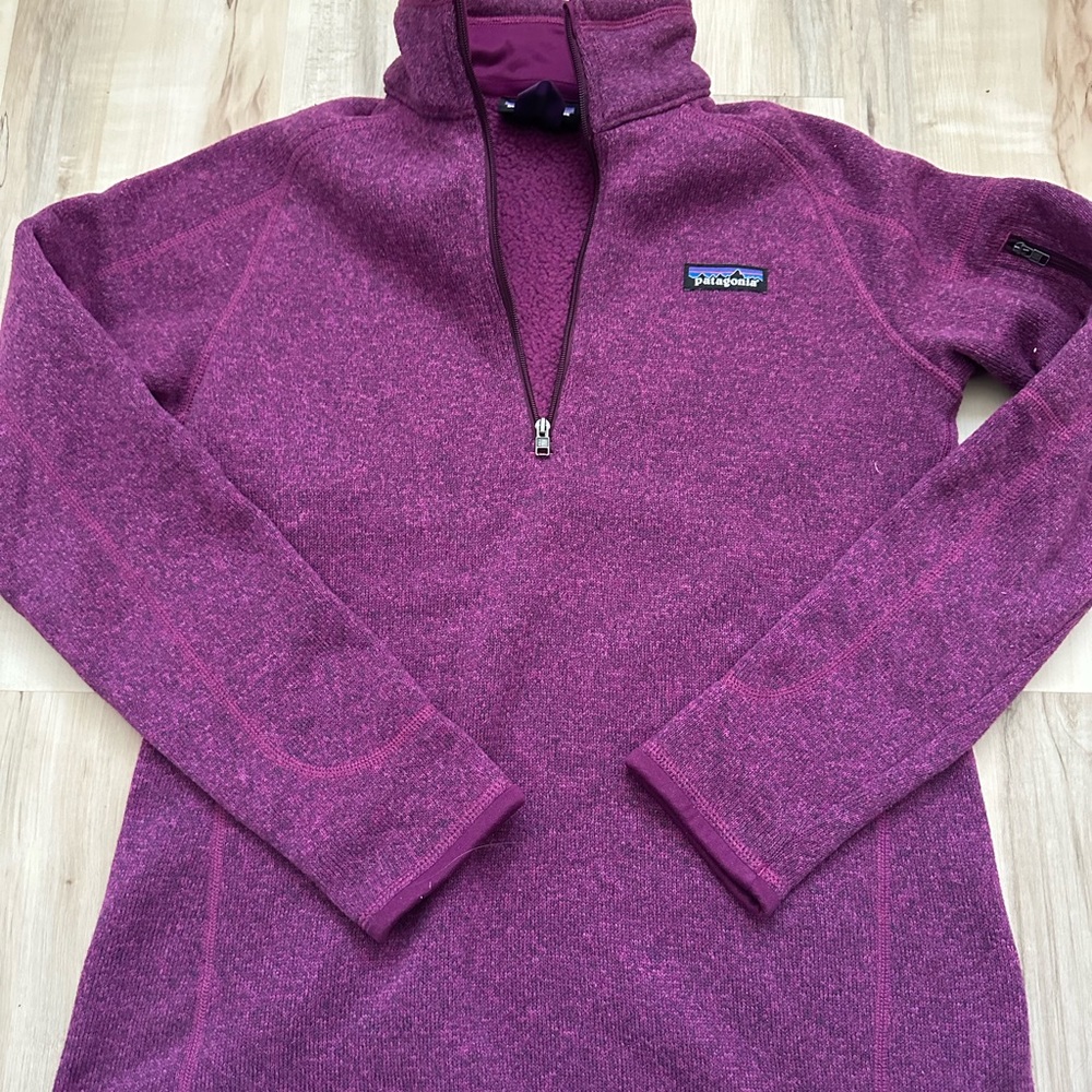patagonia women’s quarter zip